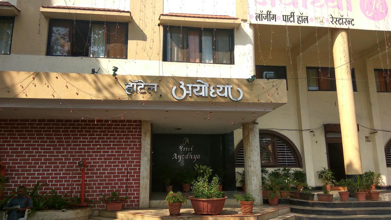 Hotel Ayodhya Nashik Esterno foto